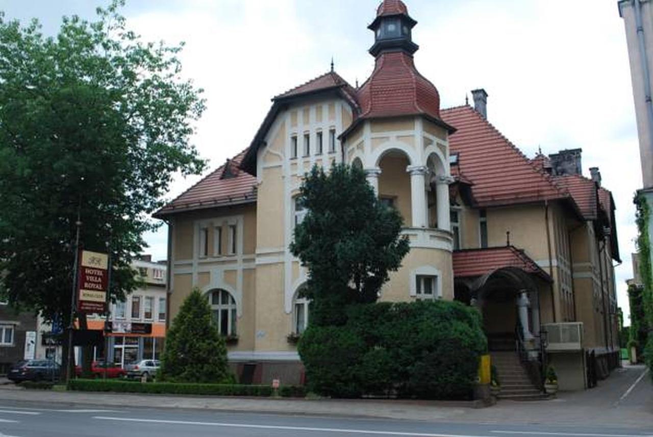Villa Royal Ostrów Wielkopolski Kültér fotó